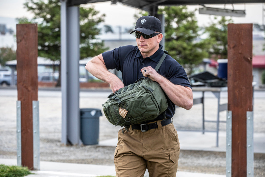 CROSSHATCH SLING PACK 19L