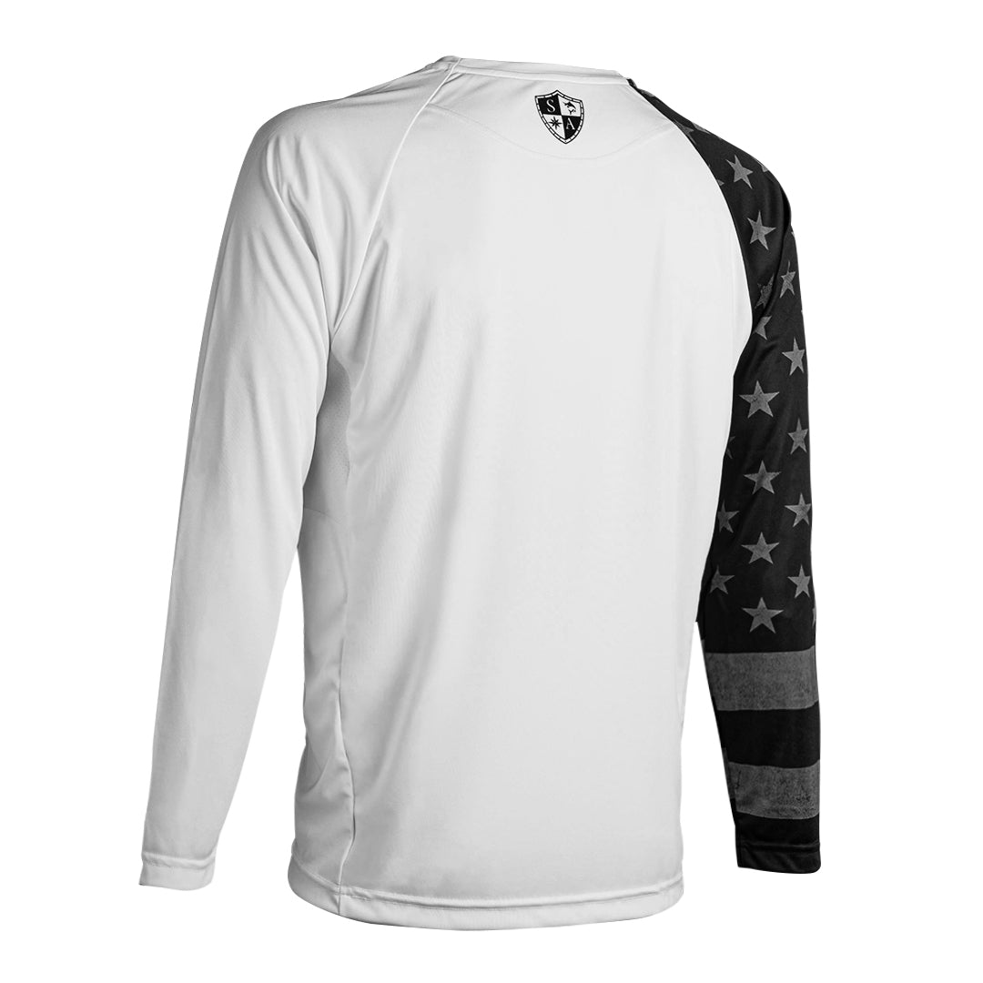 PERFORMANCE LONG SLEEVE SHIRT W/ MESH | B/O 1 SLEEVE-AMERICAN FLAG