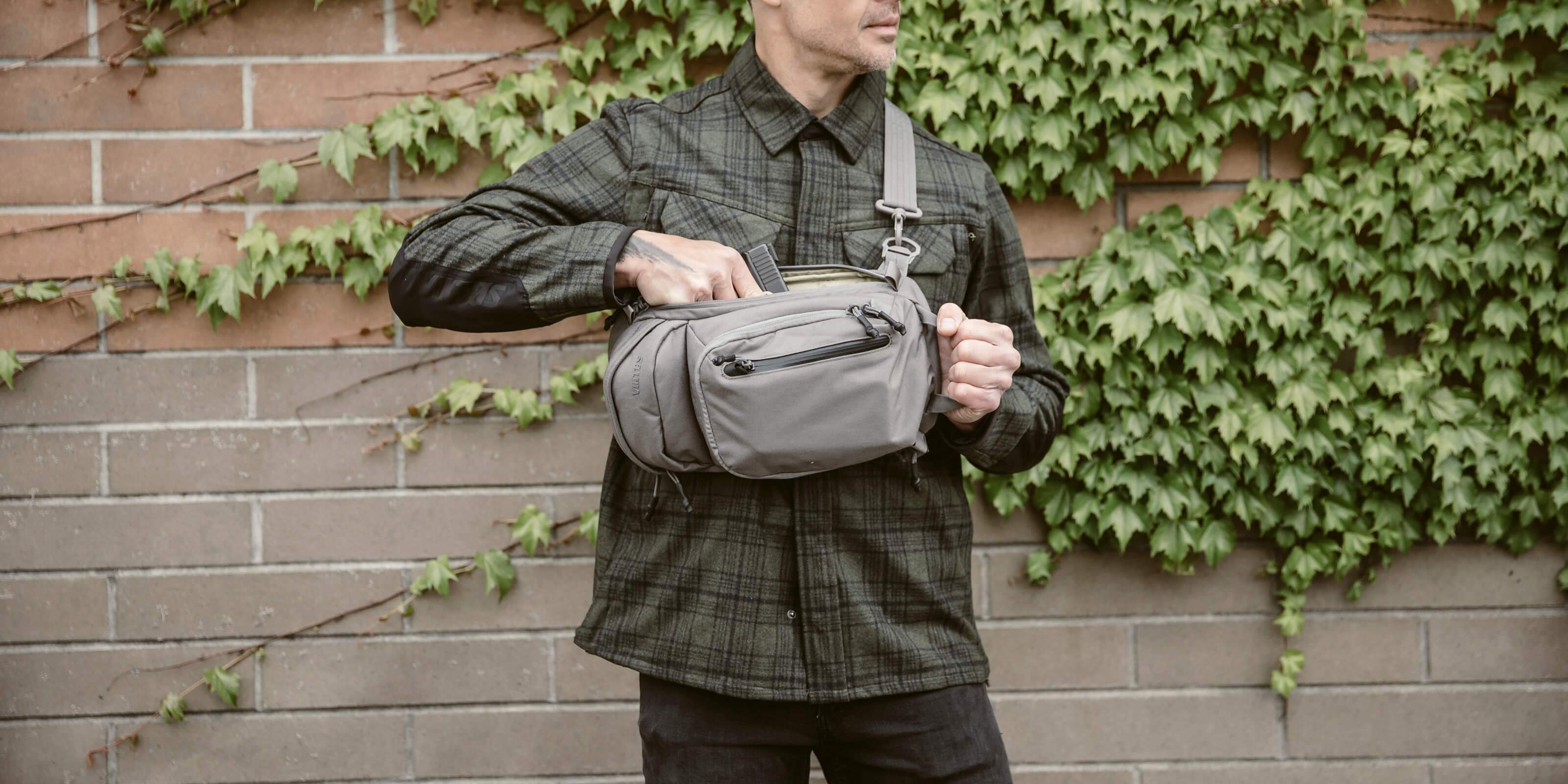 UPSCALE 2 SLINGBAG -Midwatch