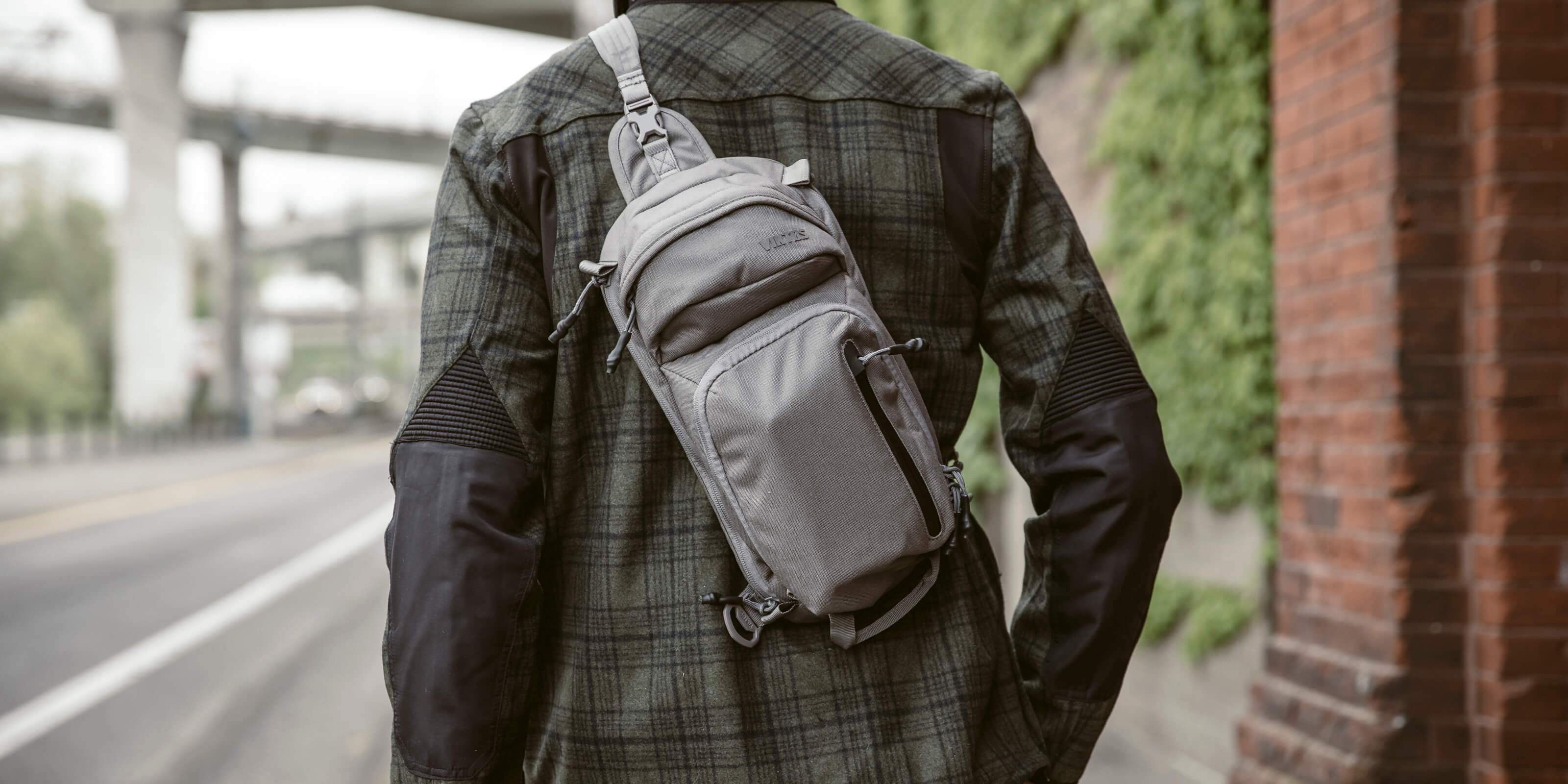 UPSCALE 2 SLINGBAG -Midwatch